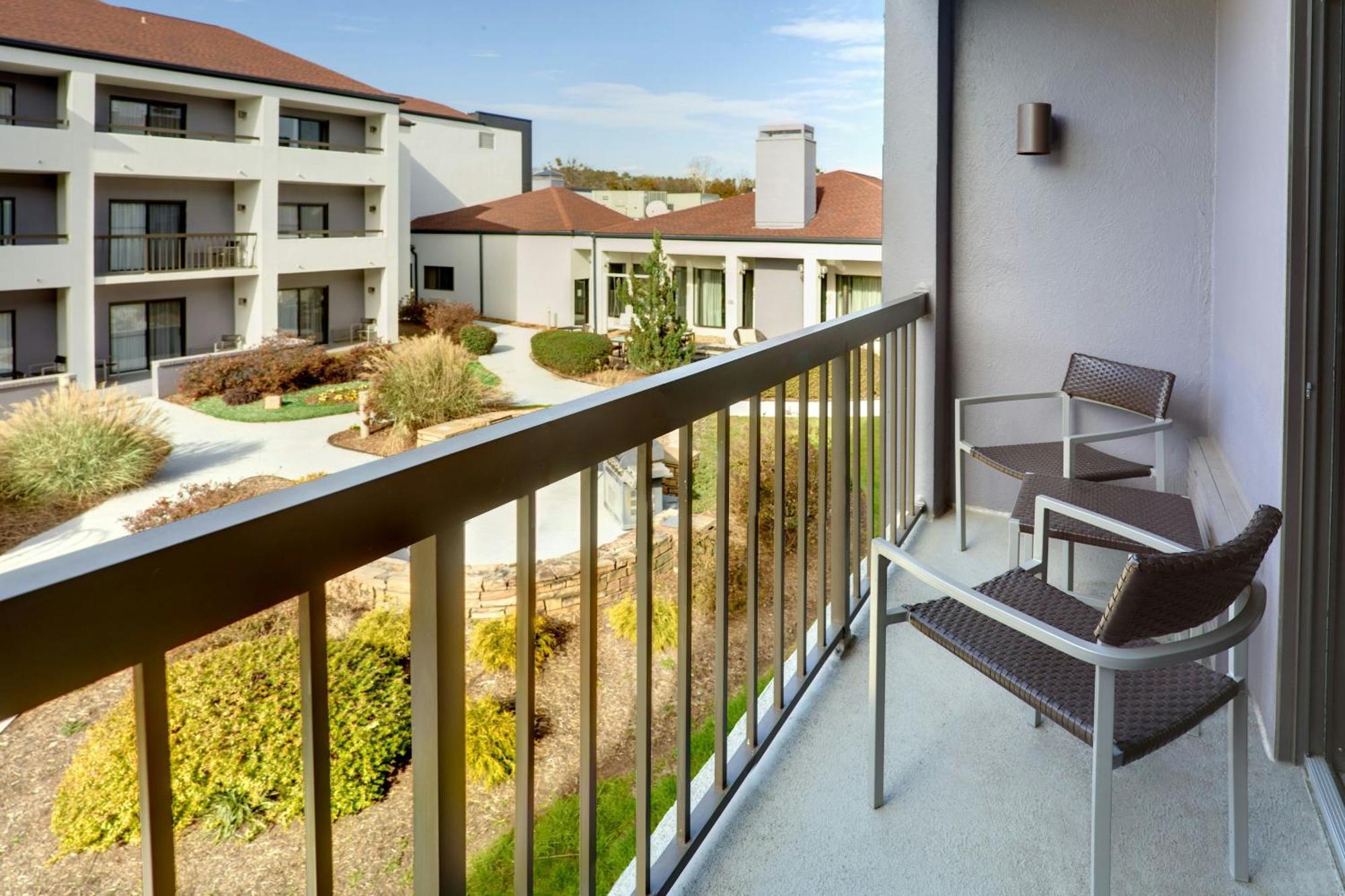 Courtyard Greenville Haywood Mall מראה חיצוני תמונה