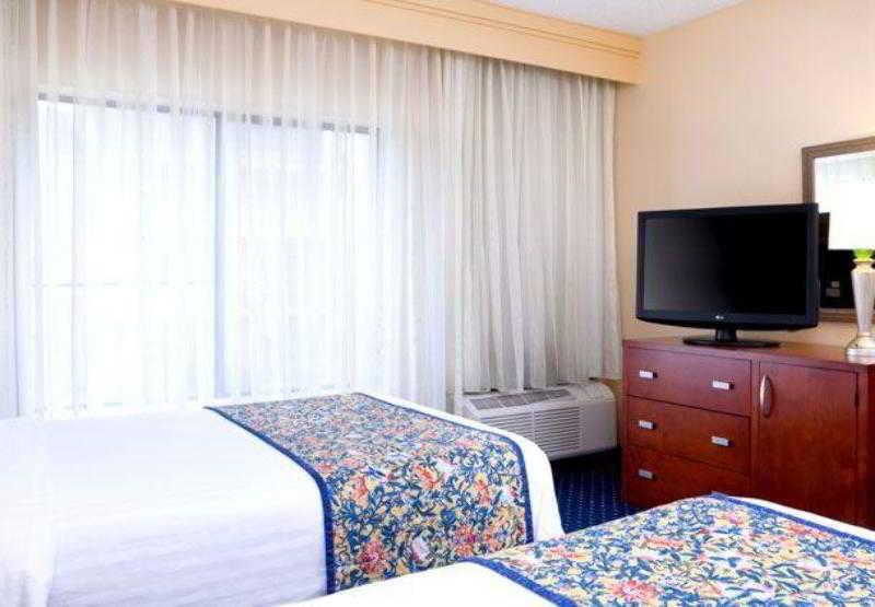 Courtyard Greenville Haywood Mall מראה חיצוני תמונה